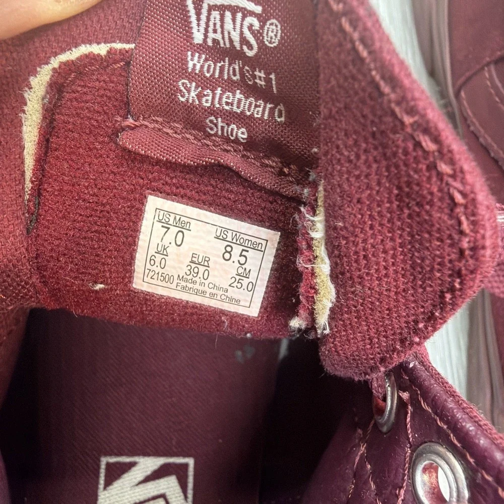 Vans Sk8-Hi Burgundy High Top Sneakers Men's‎ 8.5 Skate Shoes